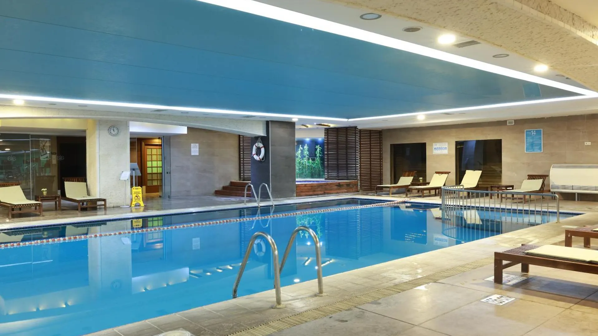 איזמיר Anemon Kent Cigli Otel
