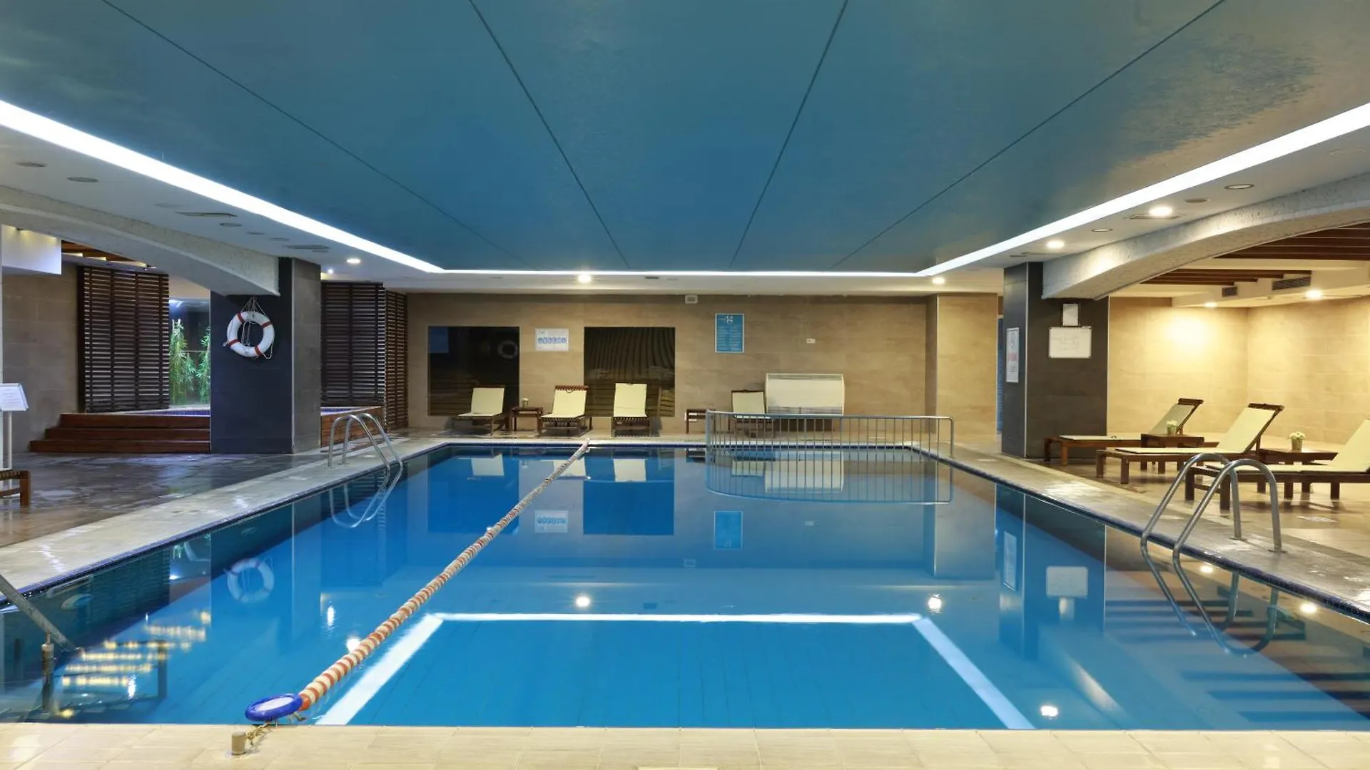 איזמיר Anemon Kent Cigli Otel טורקיה