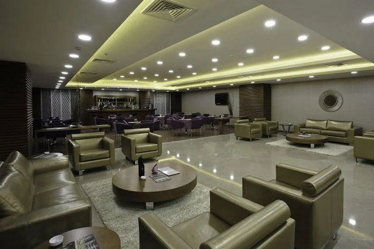 איזמיר Anemon Kent Cigli Otel 4*,